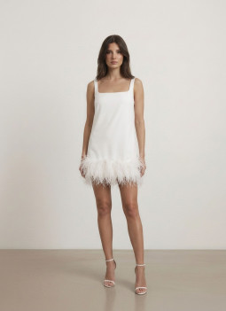 ROBE COURTE PLUMES