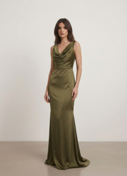 LANGES KLEID IN TROCKENGRÜN