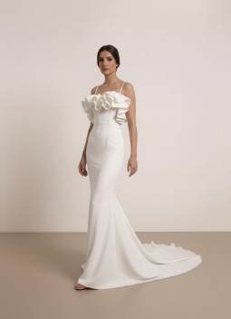 VESTITO DA SPOSA CON VOLANT