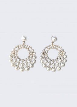 BOUCLE D'OREILLE BLANCHE PERLES