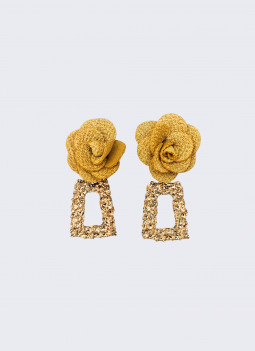 GOLD EMBOSSED EARRING