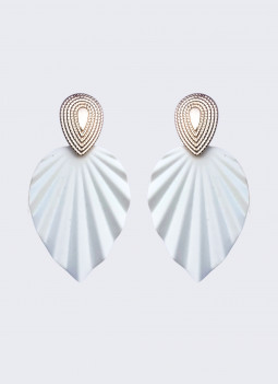 WHITE LEAF EARRING